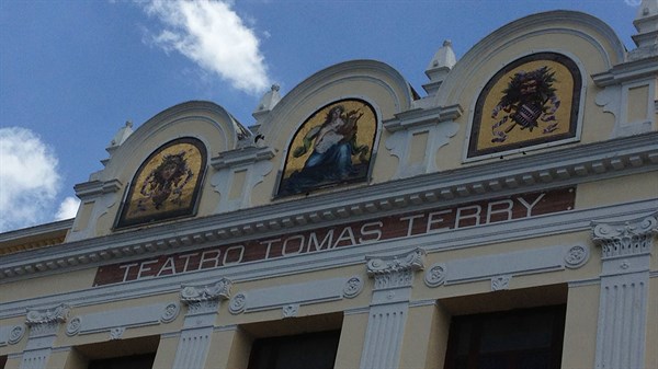 Cuba Teatro Terry
