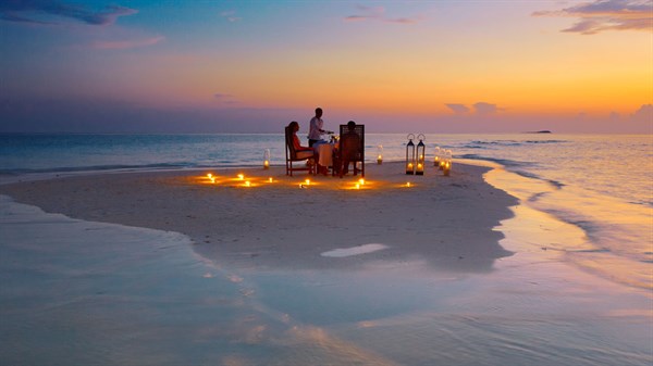 Dinner on the sandbank